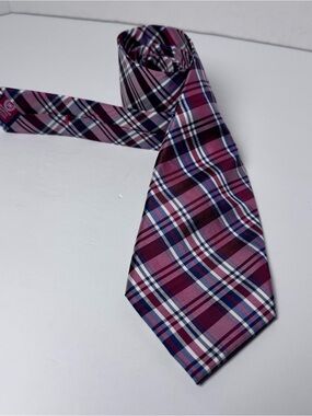Chaps Plaid Tie in Burgundy, Navy, White